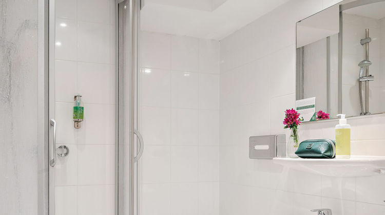 Styles Hotel Unterfohring Room