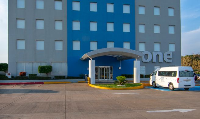 One Coatzacoalcos Forum Exterior