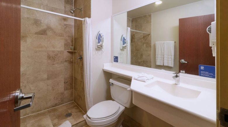 <b>City Express by Marriott Nuevo Laredo Room</b>. Images powered by <a href="https://www.leonardoworldwide.com/" title="Leonardo Worldwide" target="_blank">Leonardo</a>.