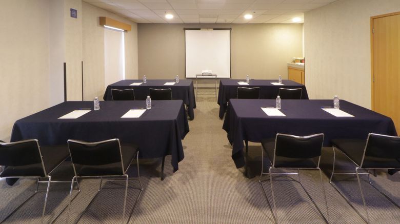 <b>City Express by Marriott Nuevo Laredo Meeting</b>. Images powered by <a href="https://www.leonardoworldwide.com/" title="Leonardo Worldwide" target="_blank">Leonardo</a>.