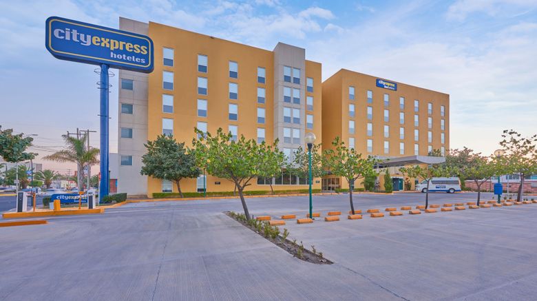 <b>City Express by Marriott Irapuato Norte Exterior</b>. Images powered by <a href="https://www.leonardoworldwide.com/" title="Leonardo Worldwide" target="_blank">Leonardo</a>.