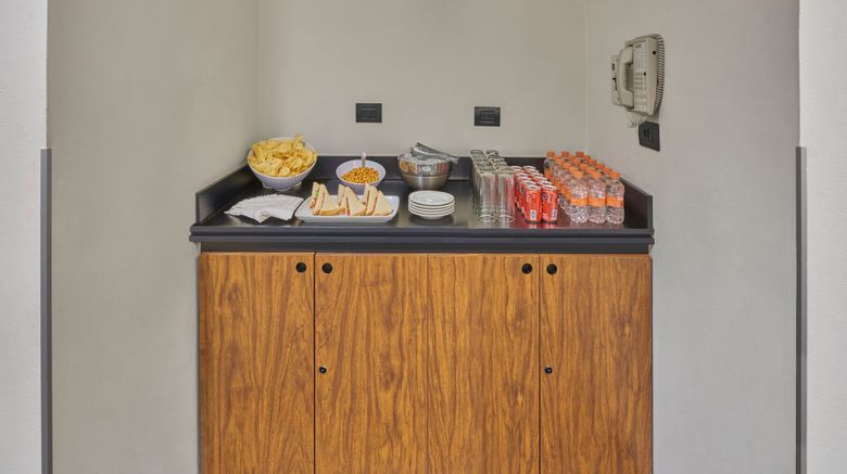 <b>City Express by Marriott Irapuato Norte Restaurant</b>. Images powered by <a href="https://www.leonardoworldwide.com/" title="Leonardo Worldwide" target="_blank">Leonardo</a>.