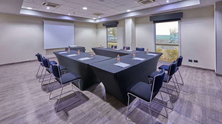 City Express by Marriott Salamanca Meeting