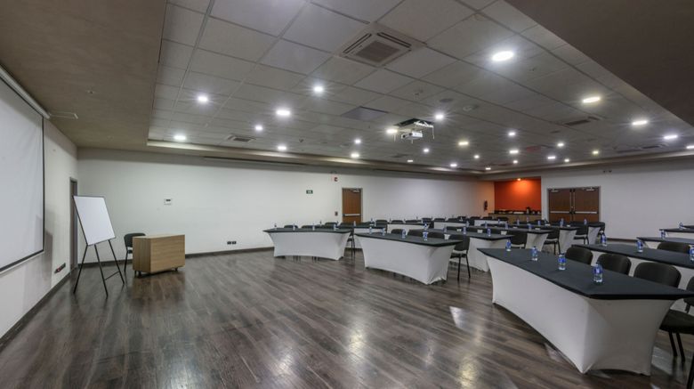 <b>City Express Plus by Marriott Airport Meeting</b>. Images powered by <a href="https://www.leonardoworldwide.com/" title="Leonardo Worldwide" target="_blank">Leonardo</a>.