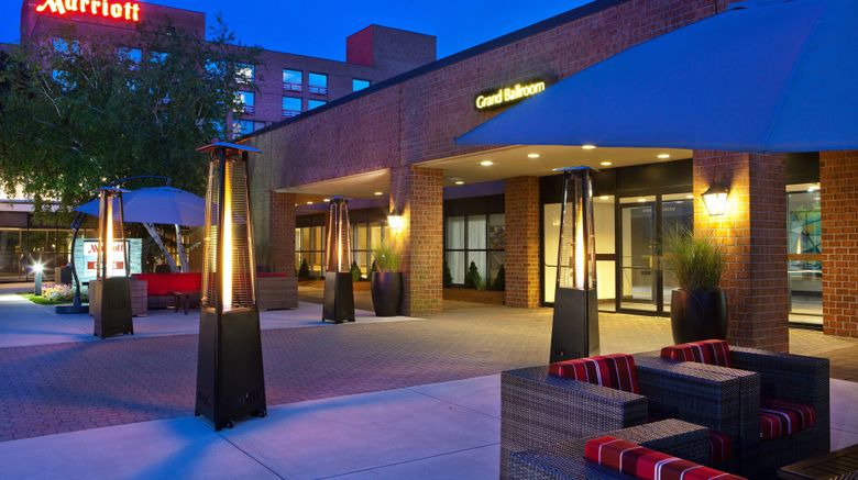 <b>Boston Marriott Burlington Exterior</b>. Images powered by <a href="https://www.leonardoworldwide.com/" title="Leonardo Worldwide" target="_blank">Leonardo</a>.