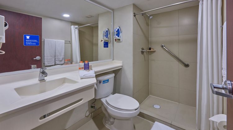 City Express-Marriott Queretaro Jurica Room