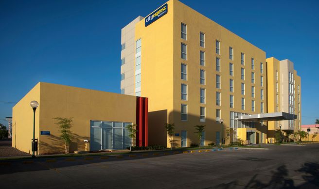 City Express by Marriott Ciudad Obregon Exterior