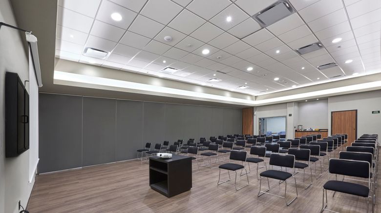 <b>City Express by Marriott Reynosa Arpt. Meeting</b>. Images powered by <a href="https://www.leonardoworldwide.com/" title="Leonardo Worldwide" target="_blank">Leonardo</a>.
