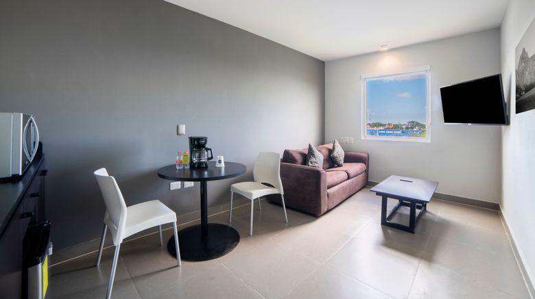 <b>City Express Junior by Marriott Airport Room</b>. Images powered by <a href="https://www.leonardoworldwide.com/" title="Leonardo Worldwide" target="_blank">Leonardo</a>.