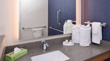 Fairfield Inn & Suites Columbus Room