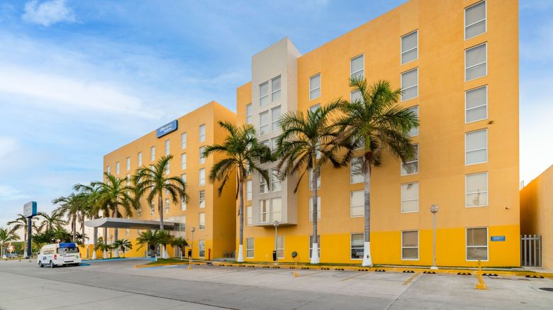 City Express by Marriott Exterior. Images powered by <a href=https://www.travelweekly-asia.com/Hotels/Ciudad-del-Carmen-Mexico/