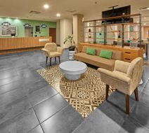 City Express Plus by Marriott Lobby
