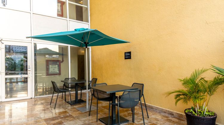 City Express by Marriott Cancun Exterior