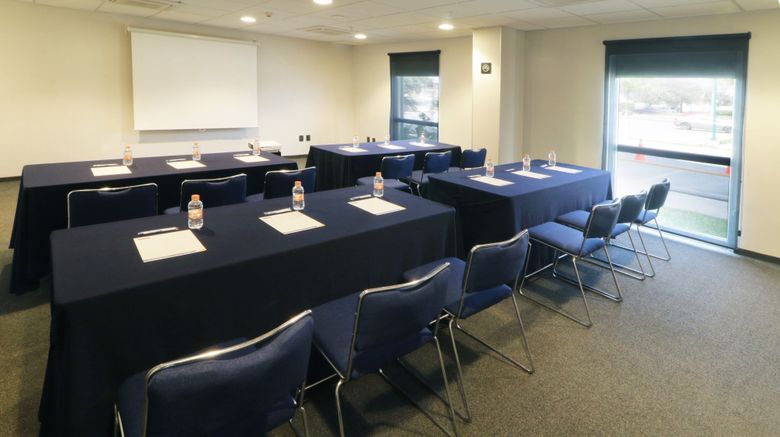 <b>City Express by Marriott Ciudad Victoria Meeting</b>. Images powered by <a href="https://www.leonardoworldwide.com/" title="Leonardo Worldwide" target="_blank">Leonardo</a>.