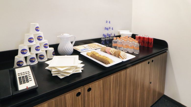 <b>City Express by Marriott Ciudad Victoria Meeting</b>. Images powered by <a href="https://www.leonardoworldwide.com/" title="Leonardo Worldwide" target="_blank">Leonardo</a>.