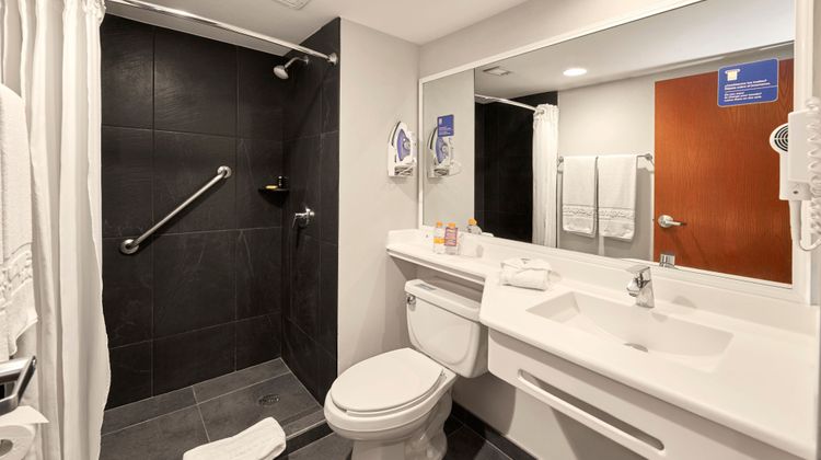 City Express by Marriott Tampico Room