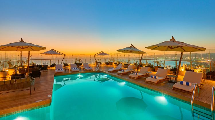 City Express Plus by Marriott Pool