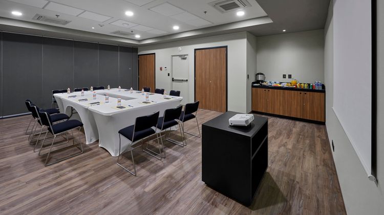City Express Plus by Marriott Meeting