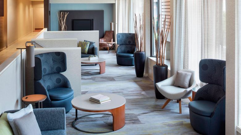 <b>Courtyard by Marriott Westchester County Lobby</b>. Images powered by <a href="https://www.leonardoworldwide.com/" title="Leonardo Worldwide" target="_blank">Leonardo</a>.