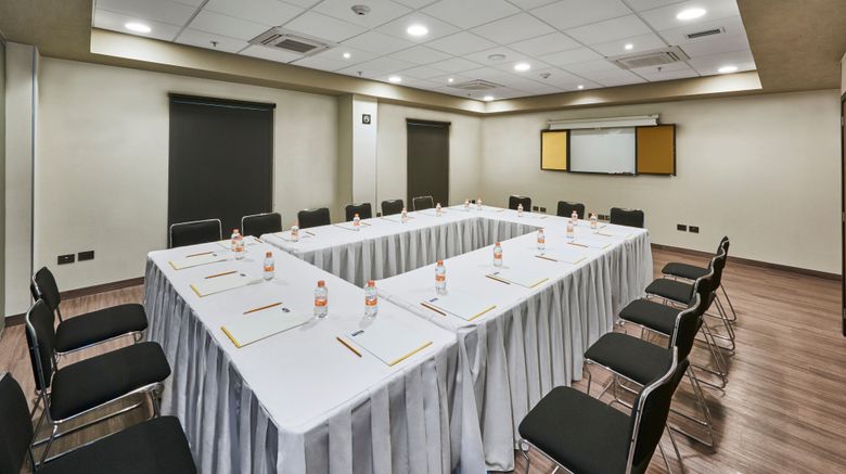 <b>City Express by Marriott Rosarito Meeting</b>. Images powered by <a href="https://www.leonardoworldwide.com/" title="Leonardo Worldwide" target="_blank">Leonardo</a>.