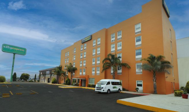 City Express Junior by Marriott Exterior