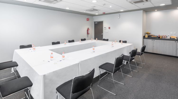 City Express Junior by Marriott Meeting