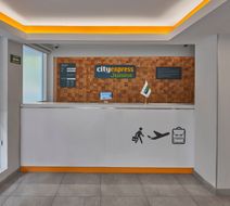 City Express Junior by Marriott Lobby
