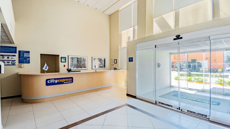 <b>City Express by Marriott Villahermosa Lobby</b>. Images powered by <a href="https://www.leonardoworldwide.com/" title="Leonardo Worldwide" target="_blank">Leonardo</a>.