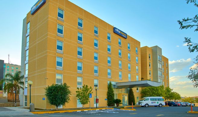 City Express by Marriott Zacatecas Exterior
