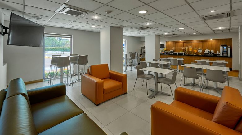 <b>City Express by Marriott Lazaro Cardenas Restaurant</b>. Images powered by <a href="https://www.leonardoworldwide.com/" title="Leonardo Worldwide" target="_blank">Leonardo</a>.
