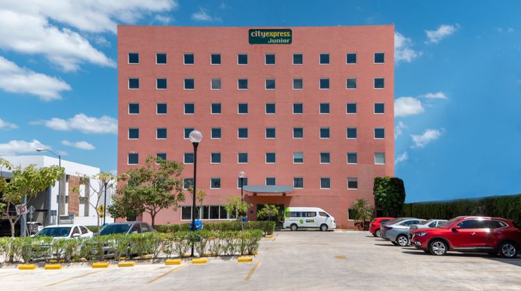 City Express Junior by Marriott Exterior