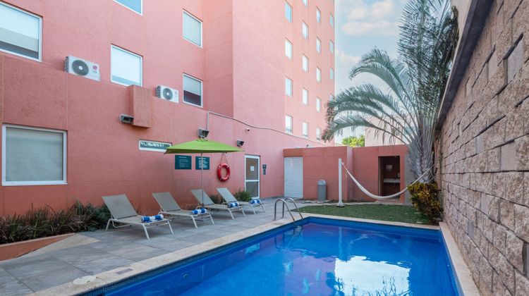 City Express Junior by Marriott Pool