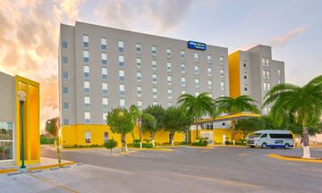 City Express by Marriot Monterrey Arpt