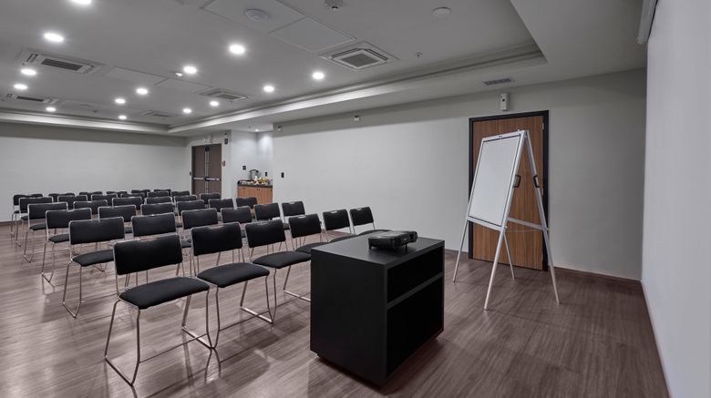 <b>City Express by Marriott Monterrey Meeting</b>. Images powered by <a href="https://www.leonardoworldwide.com/" title="Leonardo Worldwide" target="_blank">Leonardo</a>.