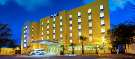 City Express by Marriott Saltillo Sur Exterior