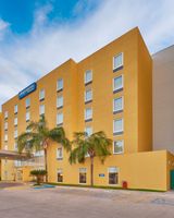 City Express by Marriott Mazatlan