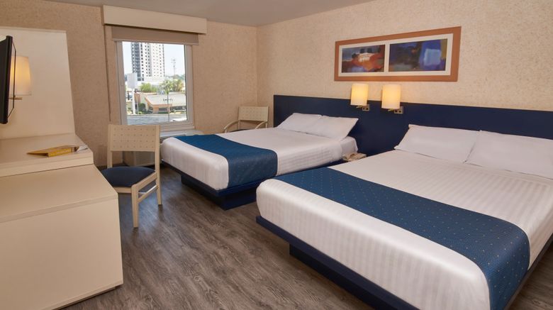 <b>City Express by Marriott Angelopolis Room</b>. Images powered by <a href="https://www.leonardoworldwide.com/" title="Leonardo Worldwide" target="_blank">Leonardo</a>.