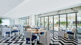Th8 Palm Dubai Beach Resort Restaurant