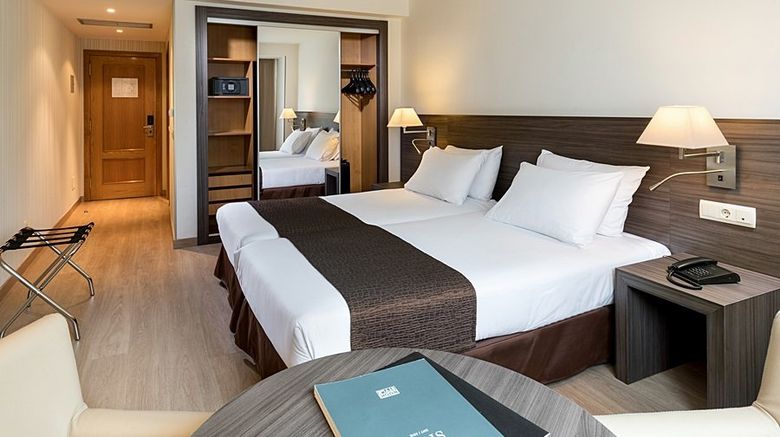<b>1881 Madrid Ventas Room</b>. Images powered by <a href=https://www.travelagewest.com/Hotels/Madrid/