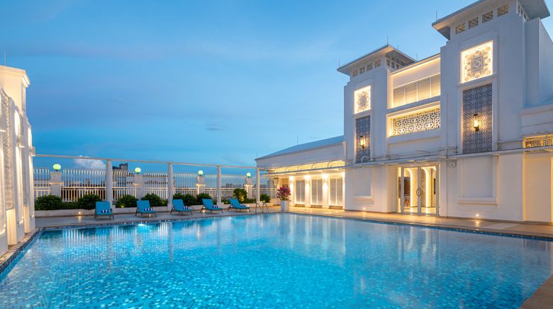 <b>Voco Guangzhou Shifu Pool</b>. Images powered by <a href="https://www.leonardoworldwide.com/" title="Leonardo Worldwide" target="_blank">Leonardo</a>.