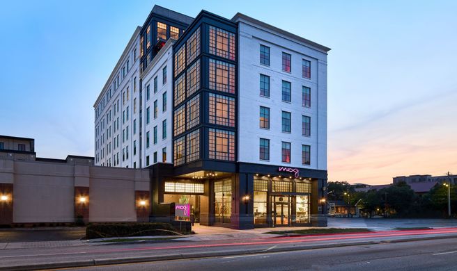 Moxy Charleston Downtown Exterior