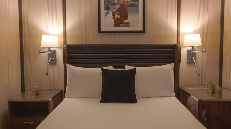 <b>The Iroquois New York Room</b>. Images powered by <a href="https://www.leonardoworldwide.com/" title="Leonardo Worldwide" target="_blank">Leonardo</a>.