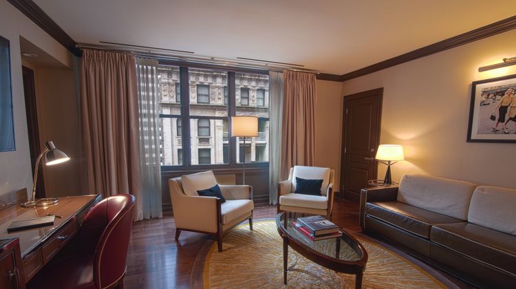 The Iroquois New York Suite
