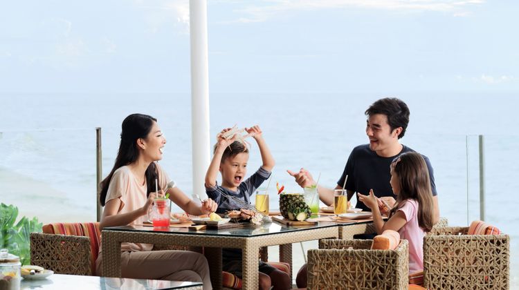 Sheraton Hua Hin Resort & Spa Restaurant