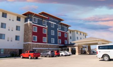 Candlewood Suites Fargo