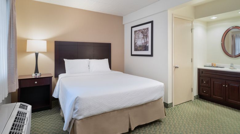 <b>Pine Barn Inn Room</b>. Images powered by <a href="https://www.leonardoworldwide.com/" title="Leonardo Worldwide" target="_blank">Leonardo</a>.