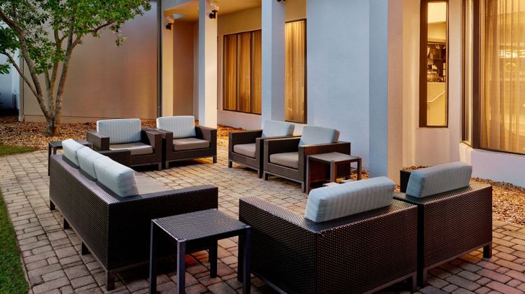 Courtyard Atlanta Executive Park/Emory Exterior