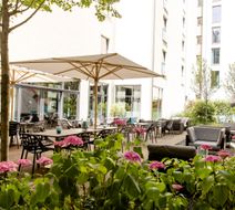 Motel One Cologne-Mediapark Exterior