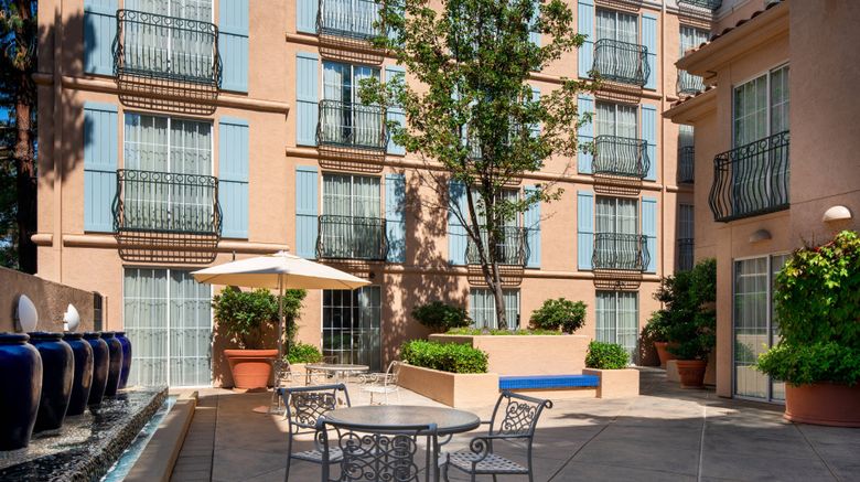 <b>The Westin Palo Alto Exterior</b>. Images powered by <a href="https://www.leonardoworldwide.com/" title="Leonardo Worldwide" target="_blank">Leonardo</a>.