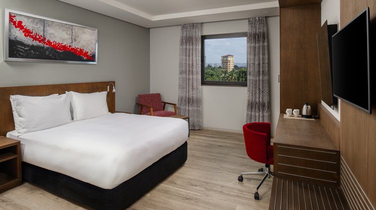 Crowne Plaza Dar Es Salaam Room